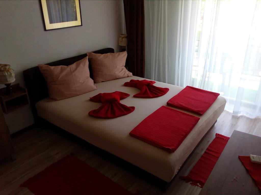 Apartments Victoria 022 브르드니크 외부 사진